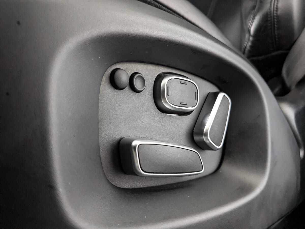 Land Rover Range Rover 2014 года с пробегом. Фото: #22