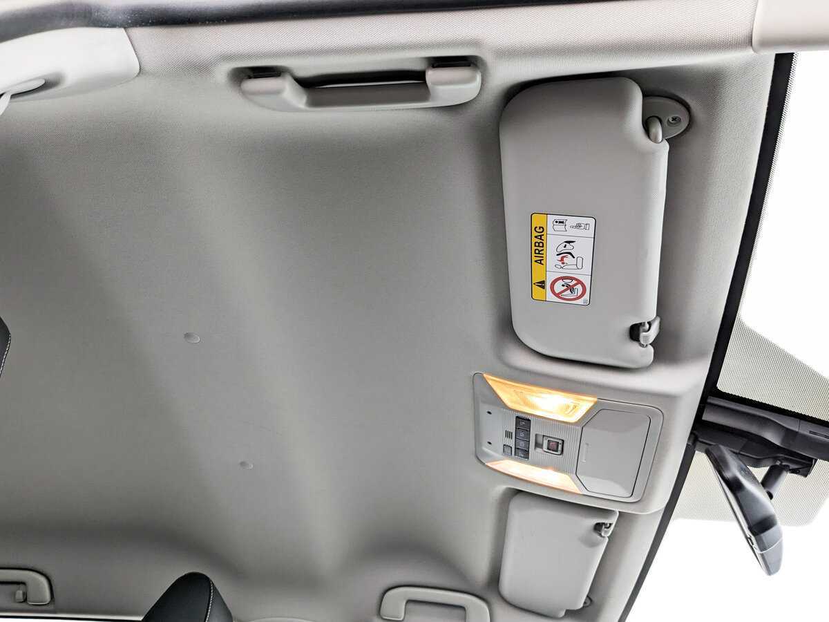 Toyota RAV4 2021 года с пробегом. Фото: #17