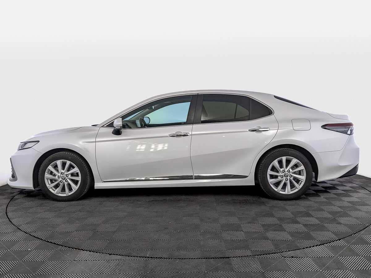 Toyota Camry 2022 года с пробегом. Фото: #7