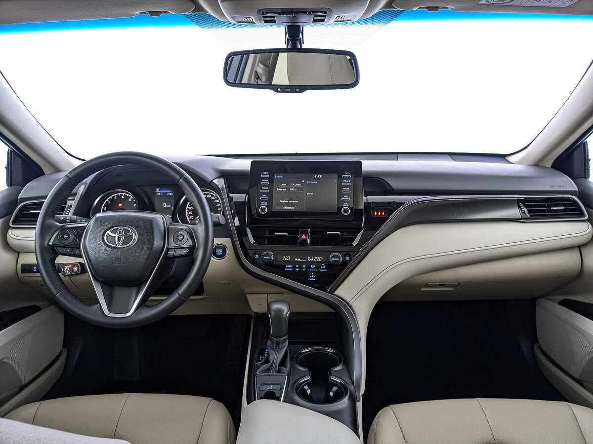 Toyota Camry 2022 года с пробегом. Фото: #9