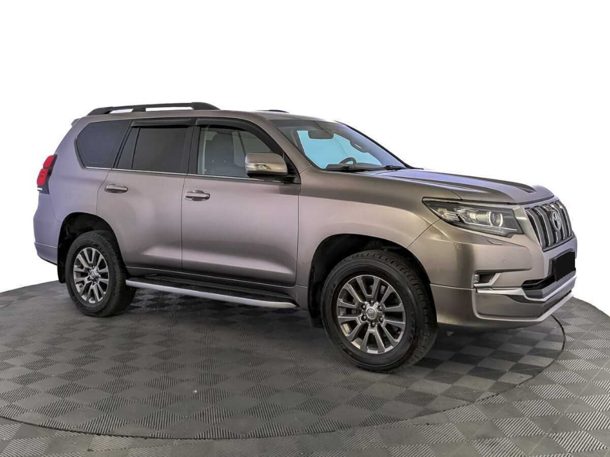 Toyota Land Cruiser Prado 2018 года с пробегом. Фото: #2