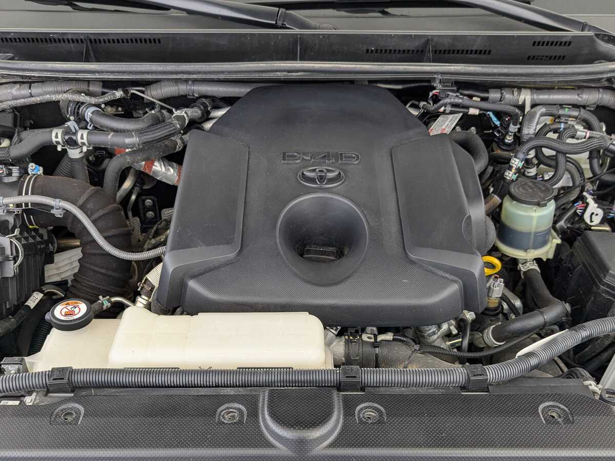 Toyota Land Cruiser Prado 2018 года с пробегом. Фото: #8