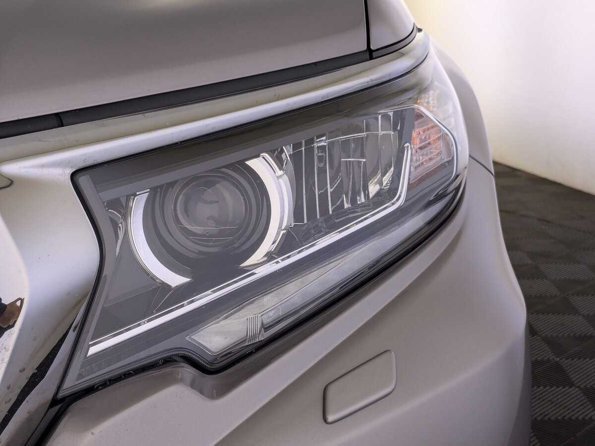 Toyota Land Cruiser Prado 2018 года с пробегом. Фото: #10