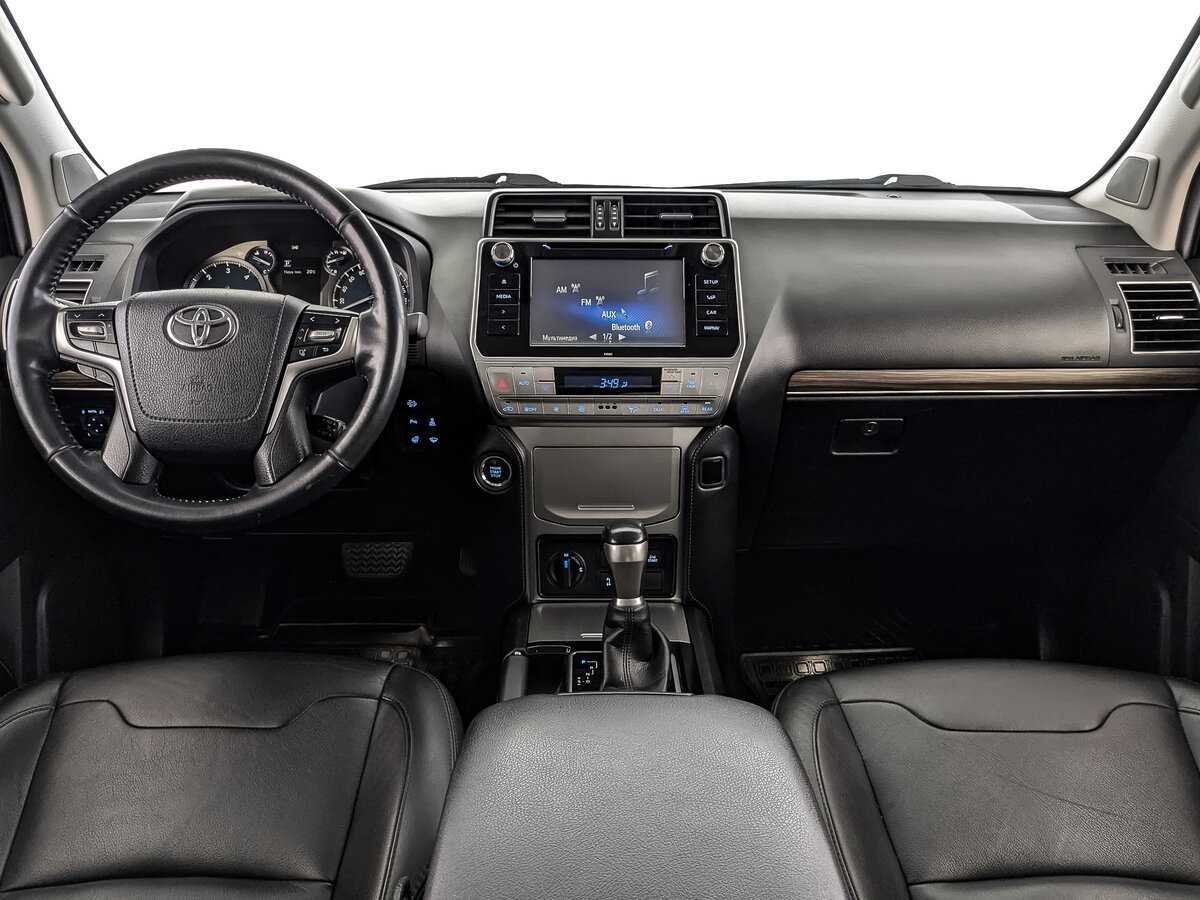 Toyota Land Cruiser Prado 2018 года с пробегом. Фото: #13