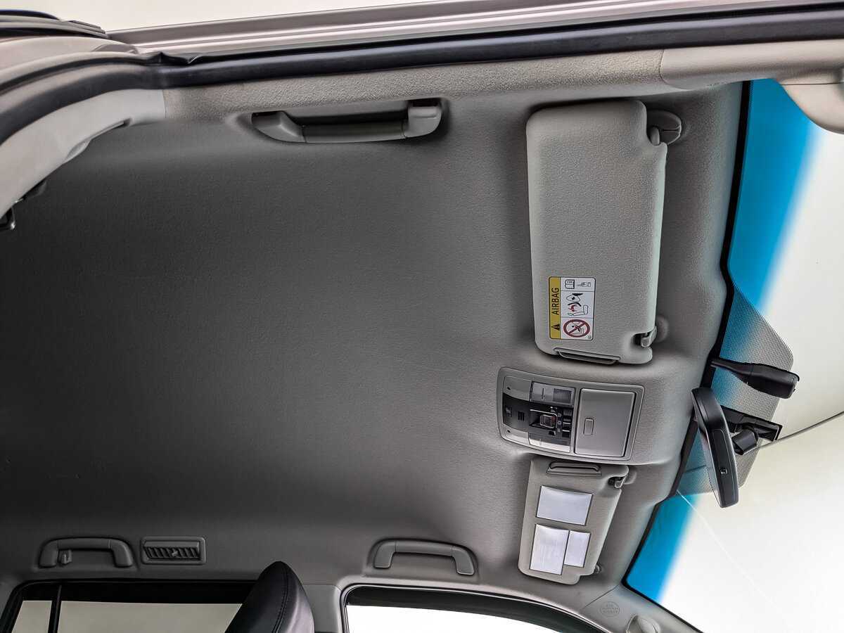 Toyota Land Cruiser Prado 2018 года с пробегом. Фото: #21