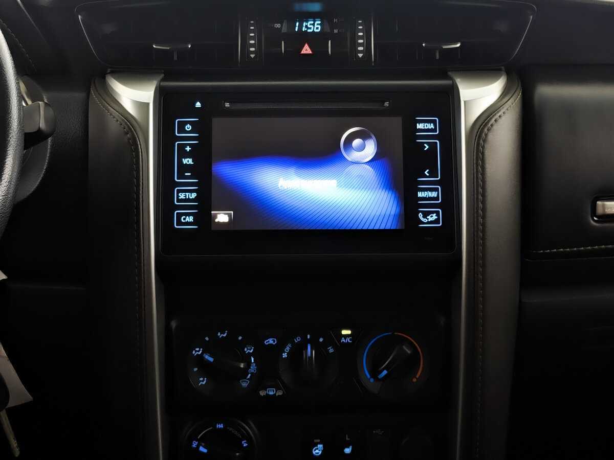 Toyota Fortuner 2018 года с пробегом. Фото: #12