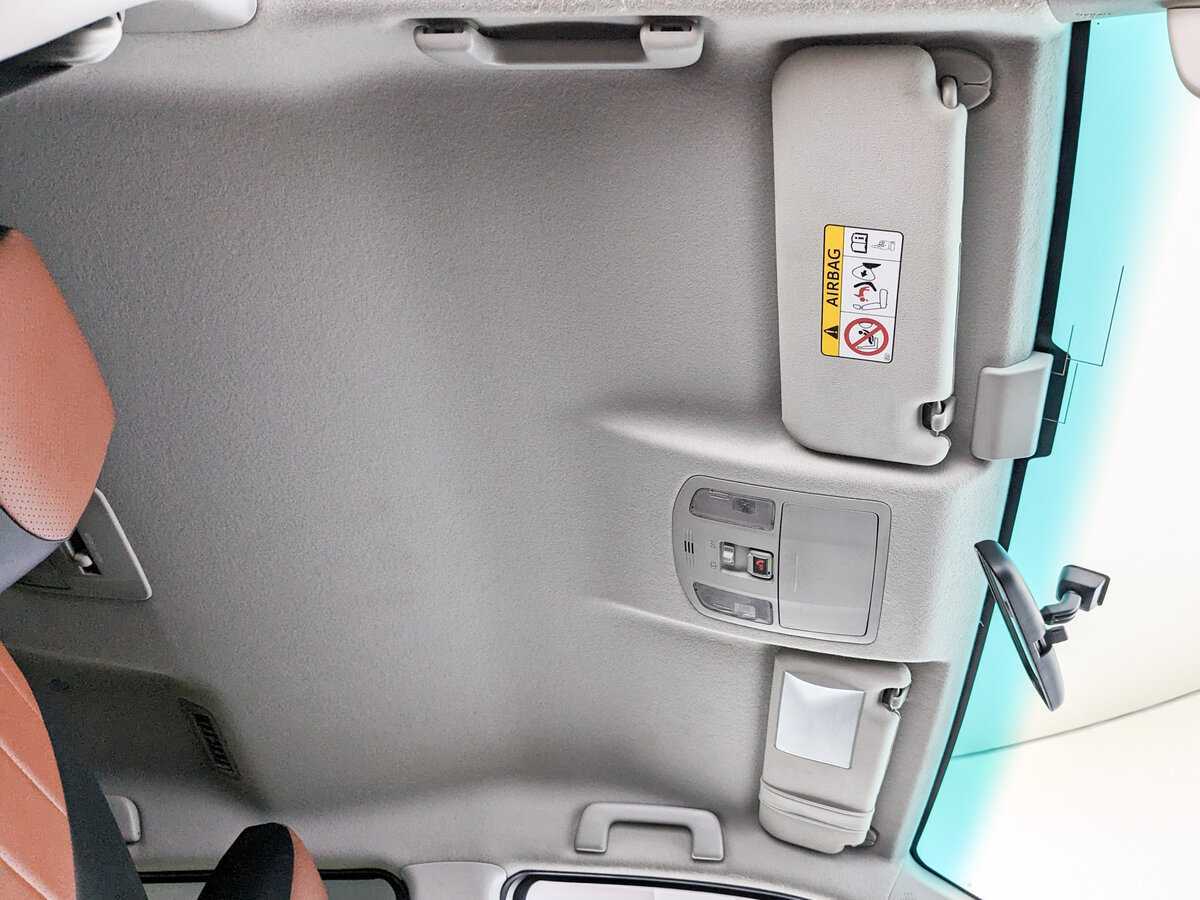 Toyota Fortuner 2018 года с пробегом. Фото: #17