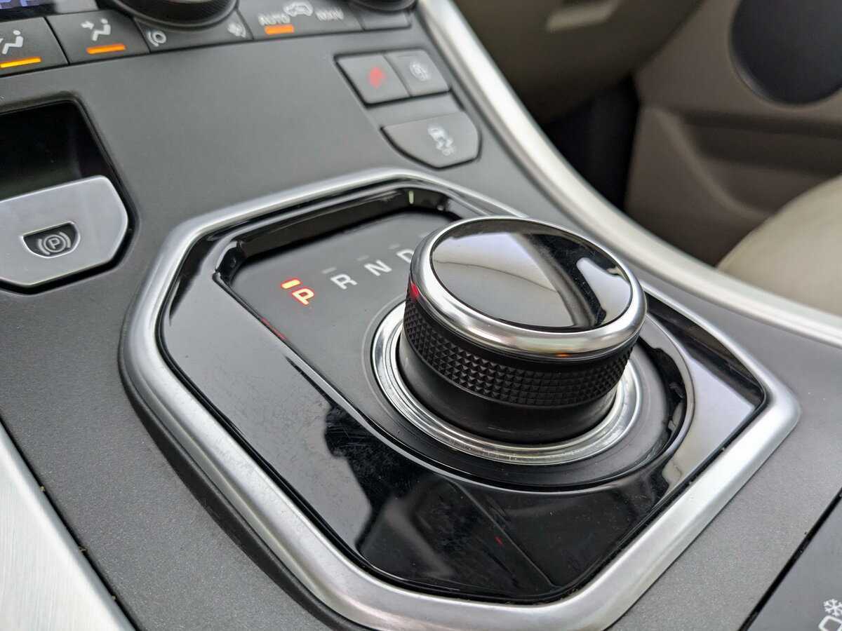 Land Rover Range Rover Evoque 2018 года с пробегом. Фото: #22