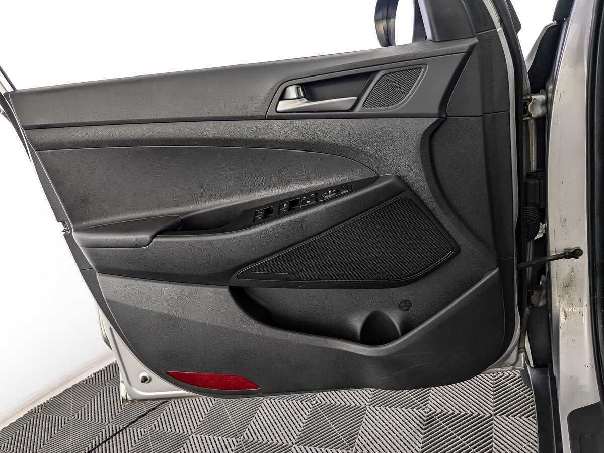 Hyundai Tucson 2018 года с пробегом. Фото: #13