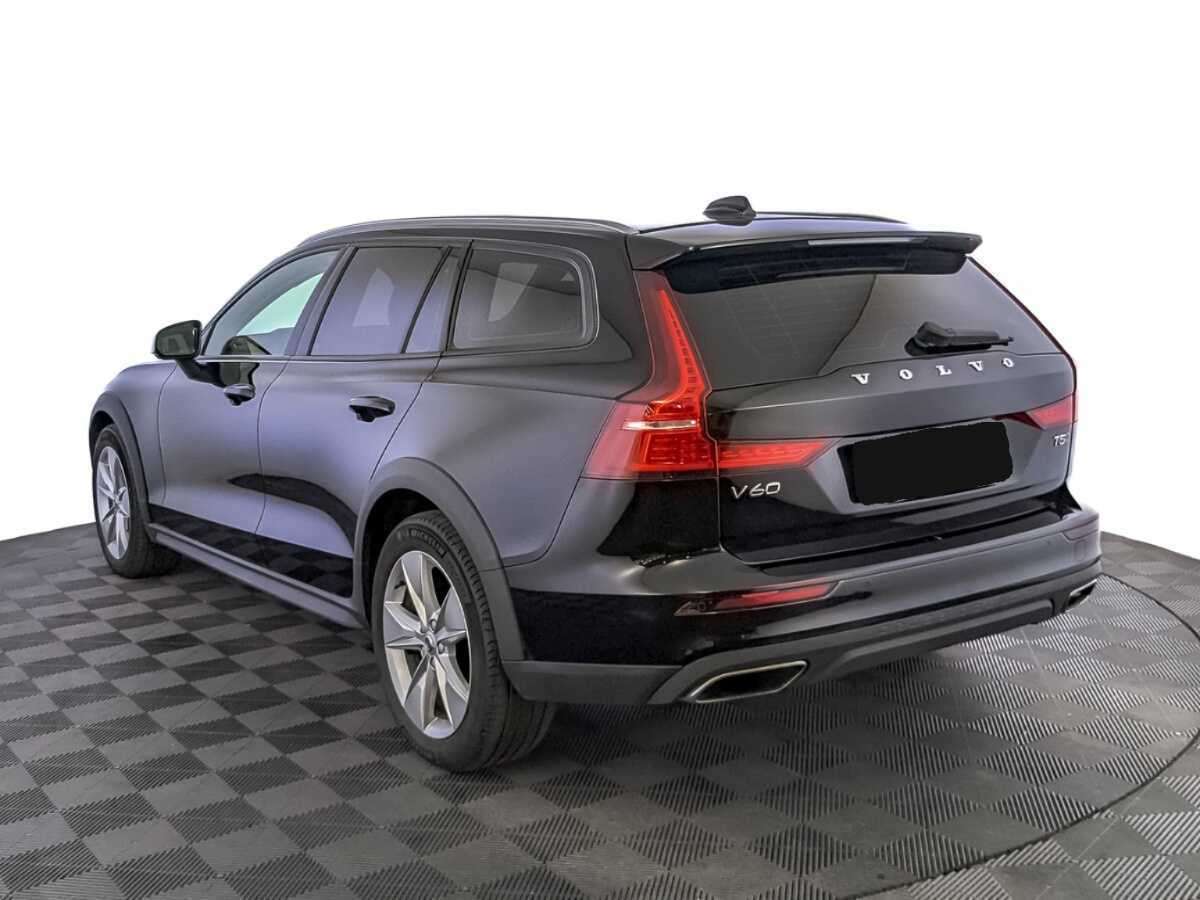 Volvo V60 Cross Country 2020 года с пробегом. Фото: #6