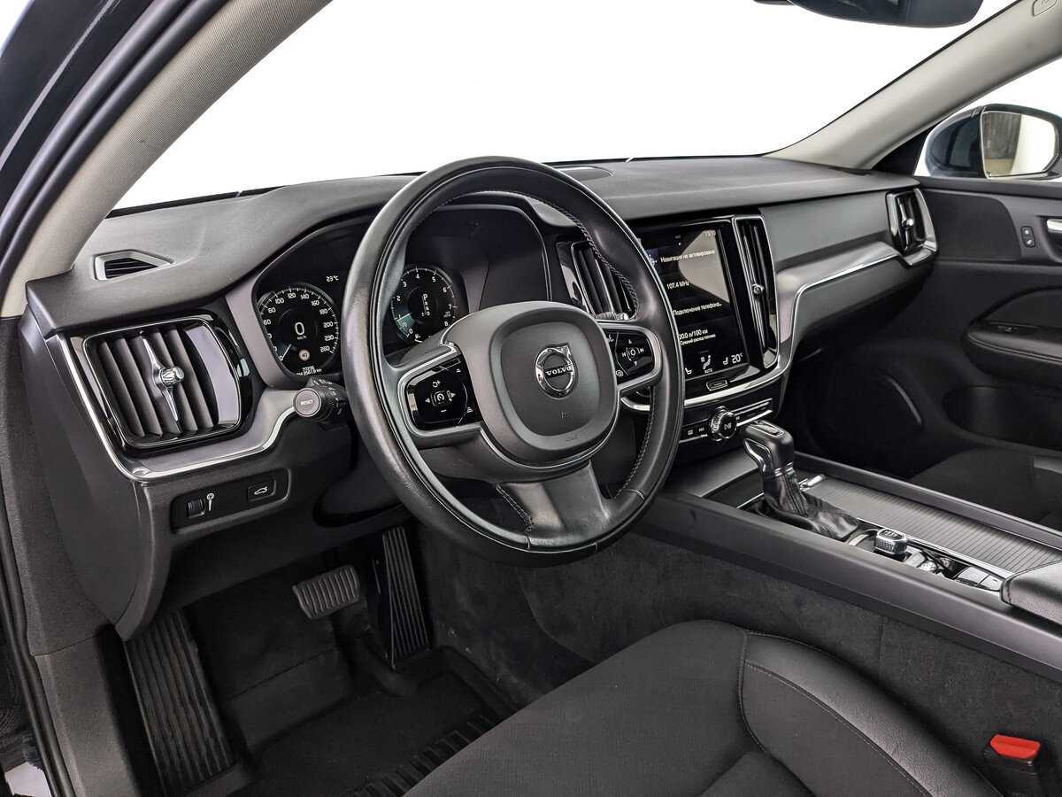 Volvo V60 Cross Country 2020 года с пробегом. Фото: #10