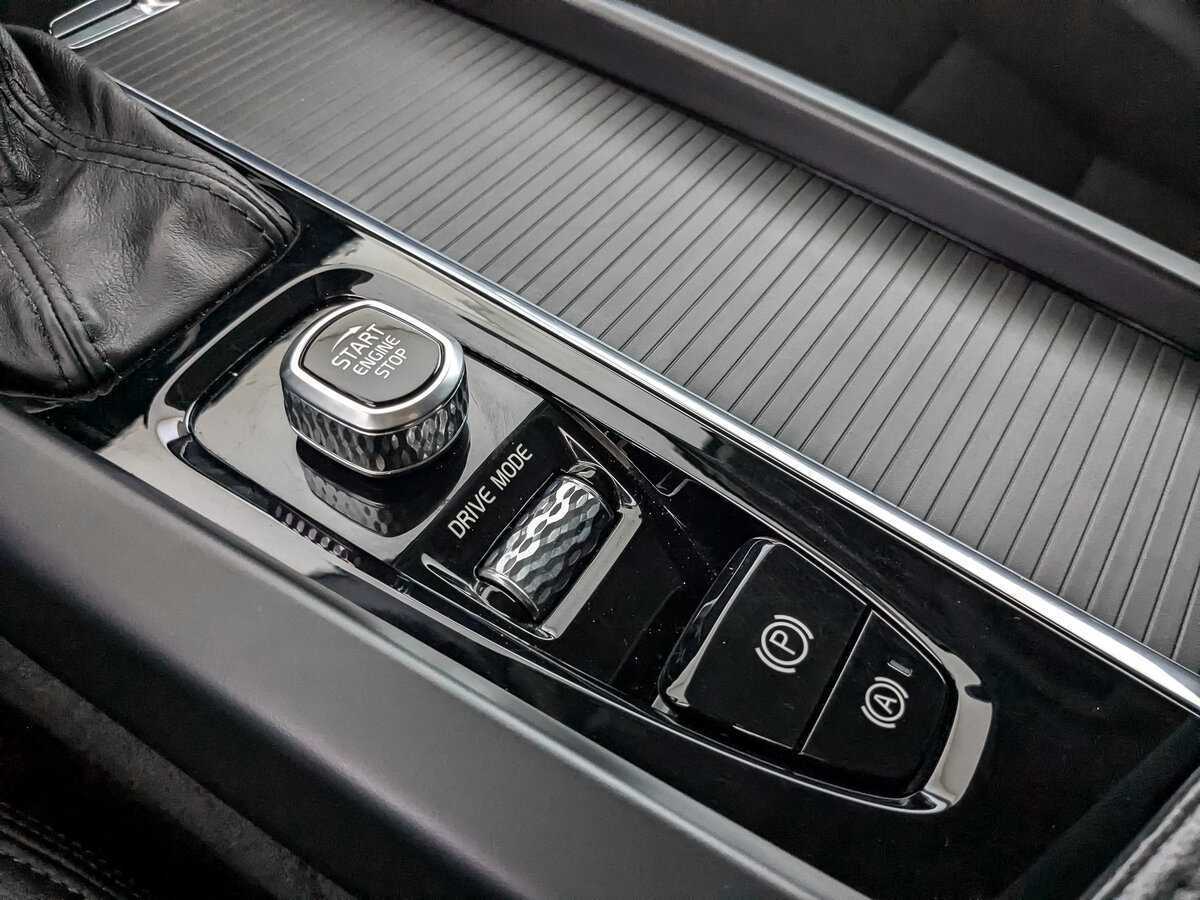 Volvo V60 Cross Country 2020 года с пробегом. Фото: #22