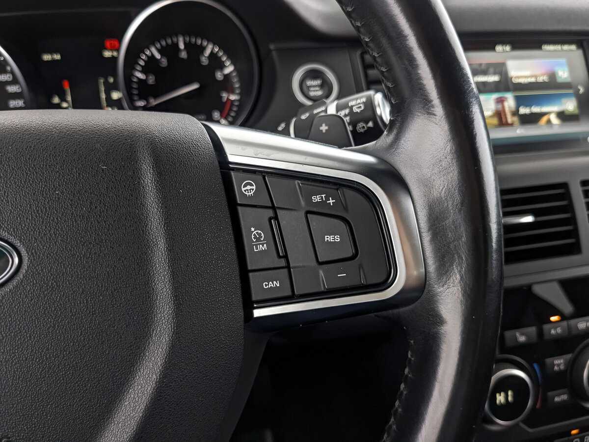 Land Rover Discovery Sport 2016 года с пробегом. Фото: #21