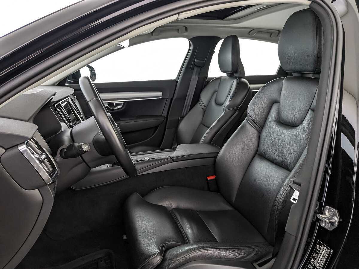 Volvo S90 2019 года с пробегом. Фото: #15