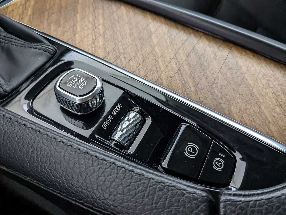 Volvo XC90 2021 года с пробегом. Фото: #21