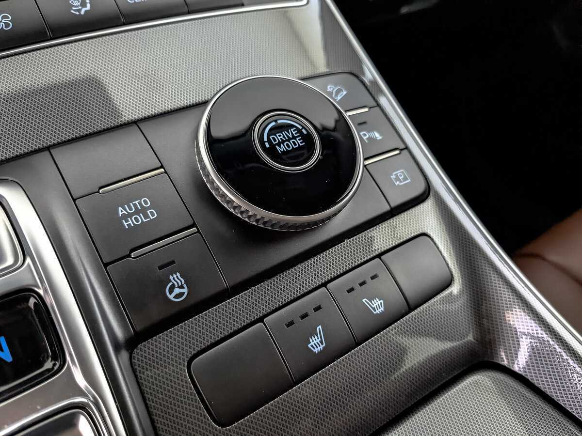 Hyundai Santa Fe 2022 года с пробегом. Фото: #21