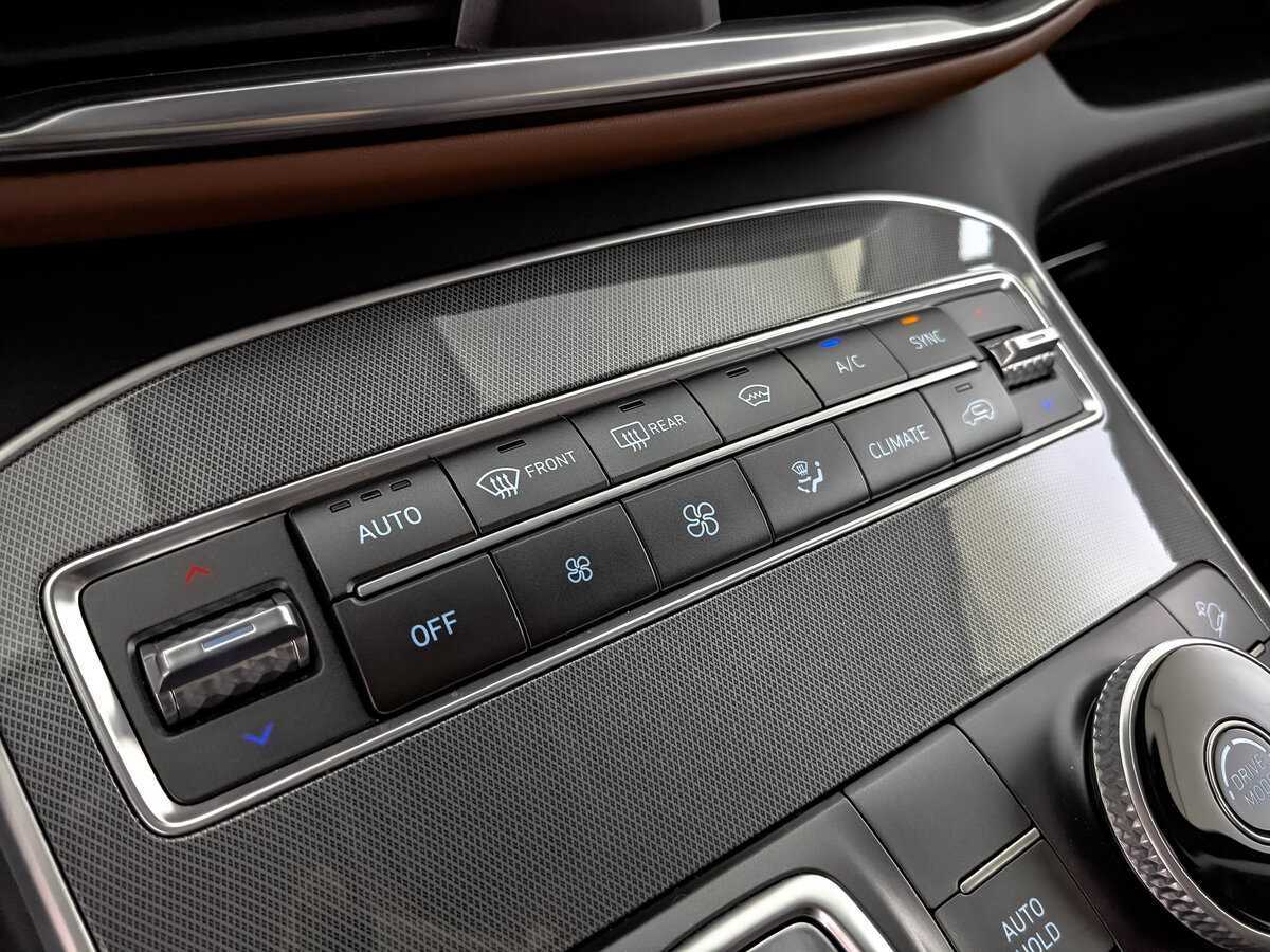 Hyundai Santa Fe 2022 года с пробегом. Фото: #22