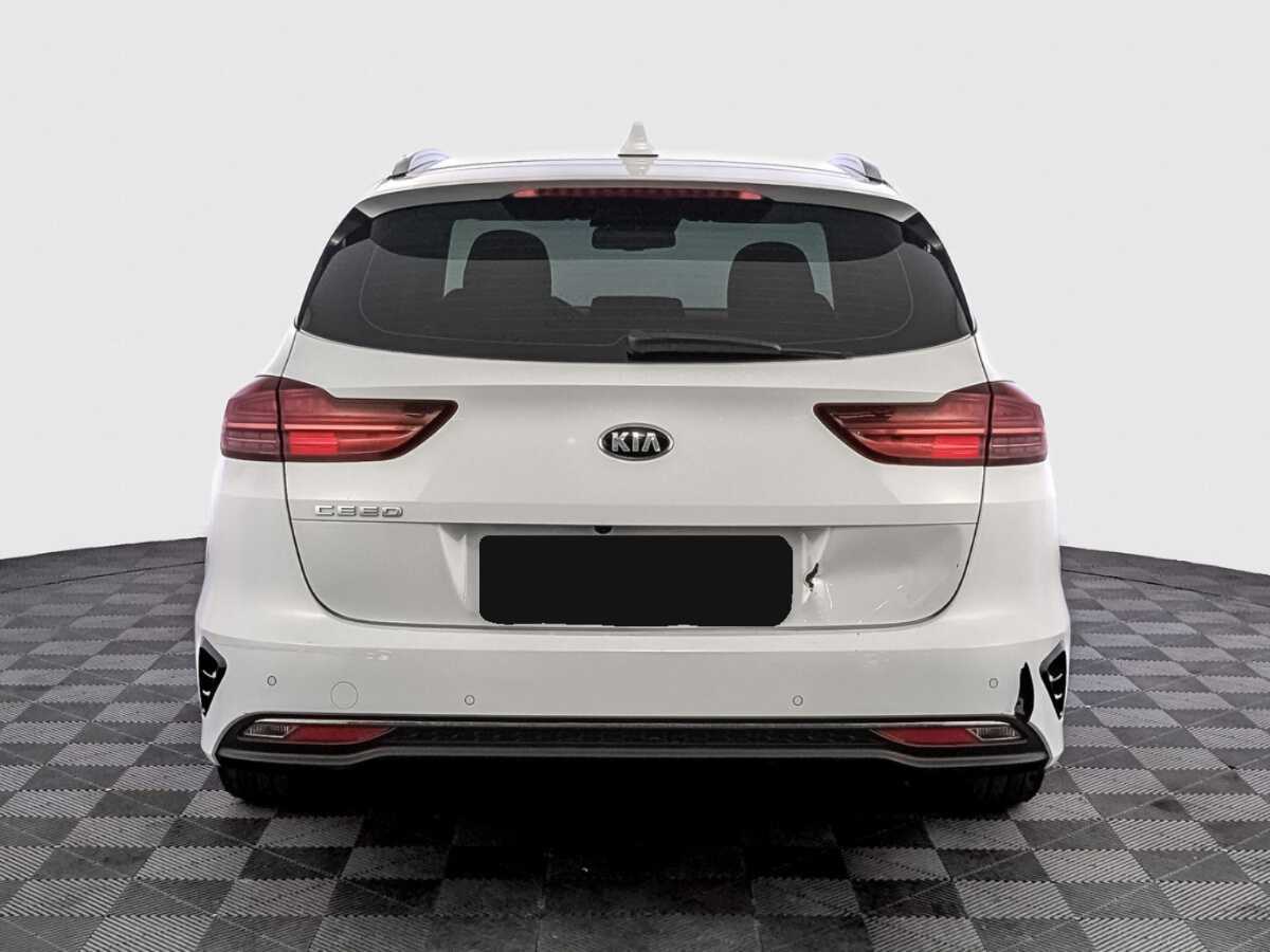 Kia Ceed 2019 года с пробегом. Фото: #5