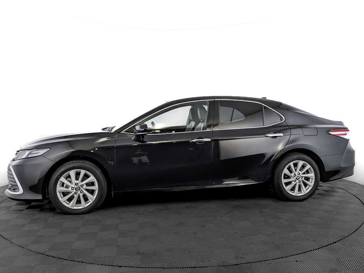 Toyota Camry 2022 года с пробегом. Фото: #7