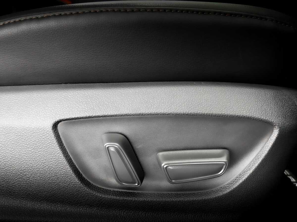 Toyota Camry 2022 года с пробегом. Фото: #19