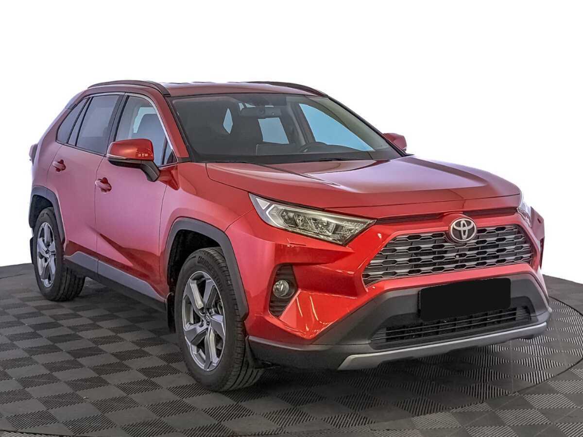 Toyota RAV4 2021 года с пробегом. Фото: #2