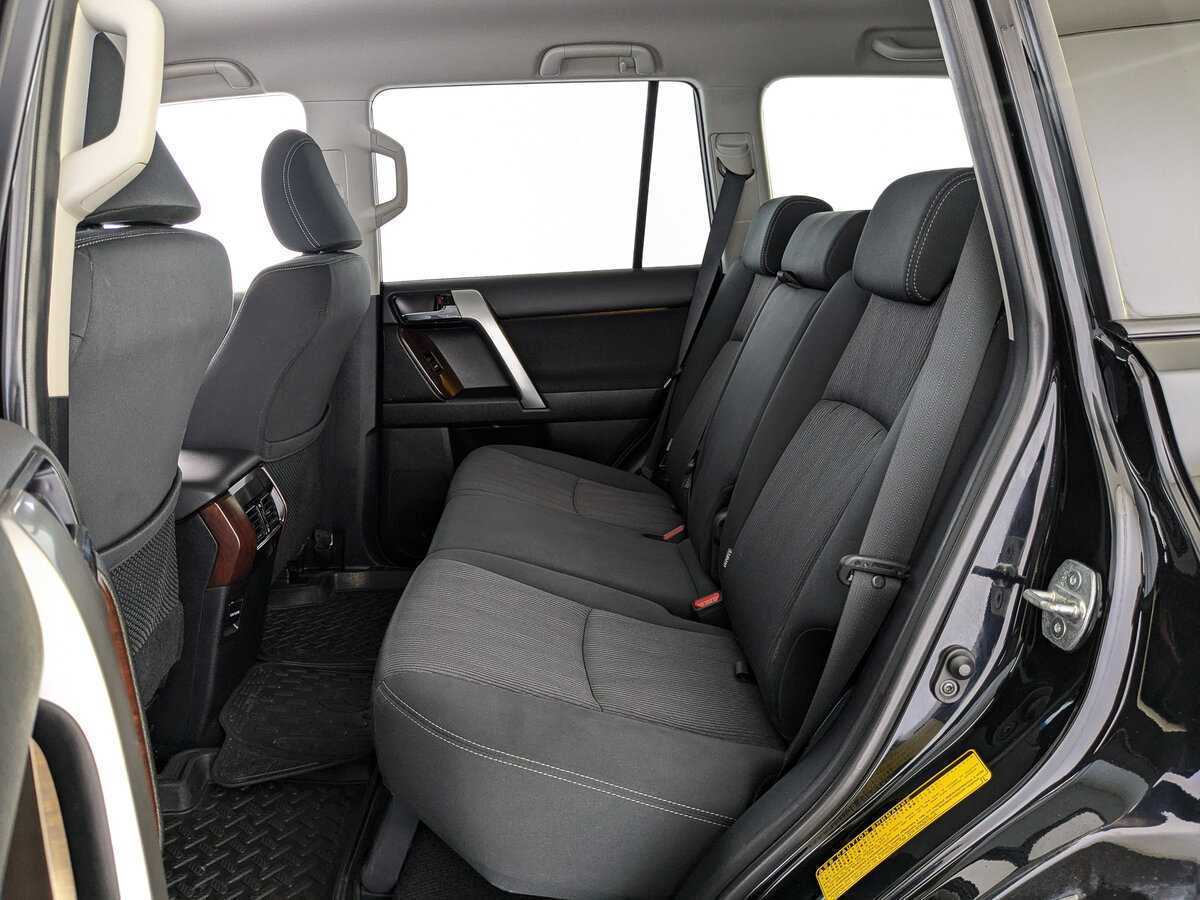 Toyota Land Cruiser Prado 2016 года с пробегом. Фото: #13