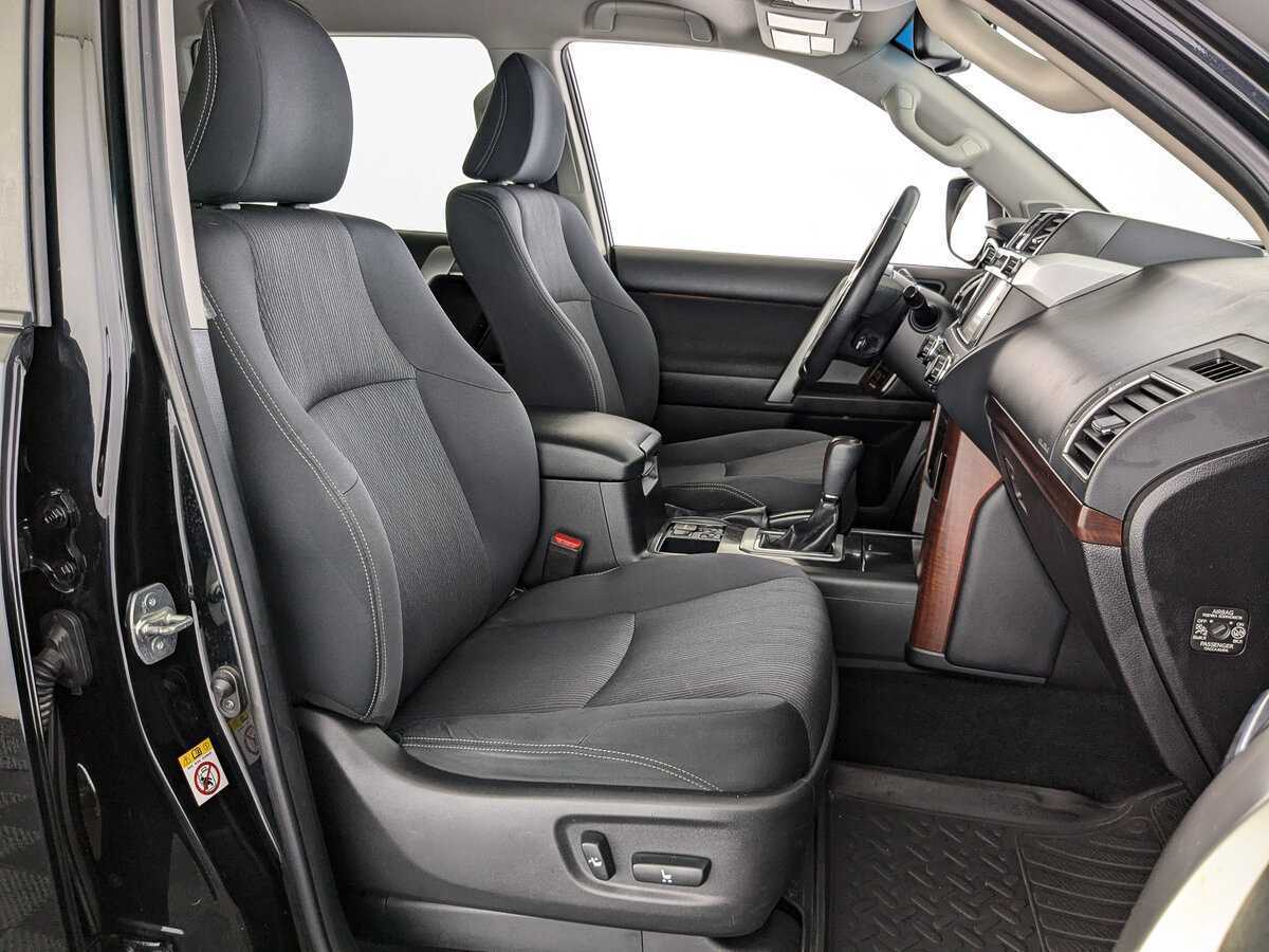 Toyota Land Cruiser Prado 2016 года с пробегом. Фото: #19