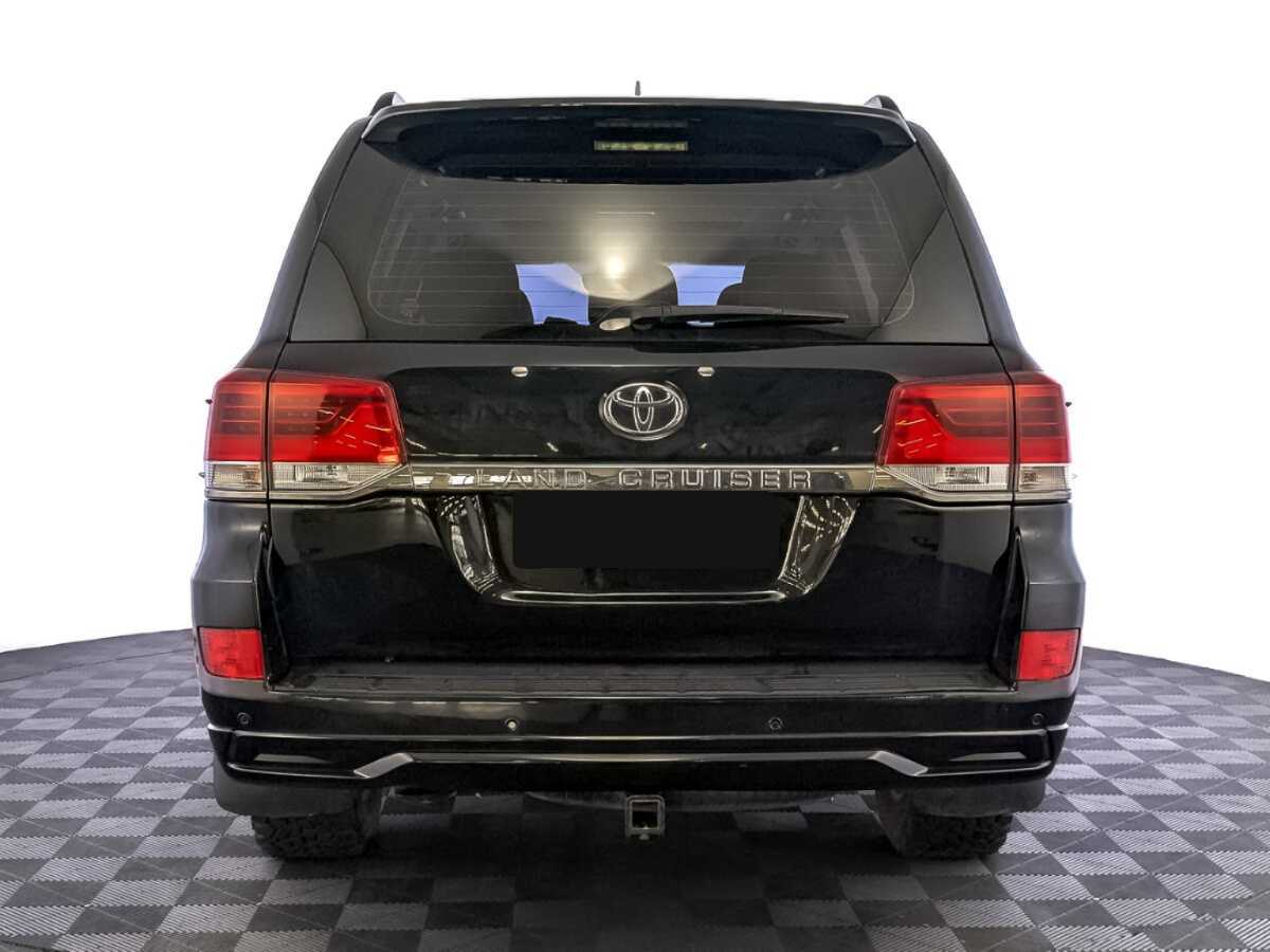 Toyota Land Cruiser 2017 года с пробегом. Фото: #5