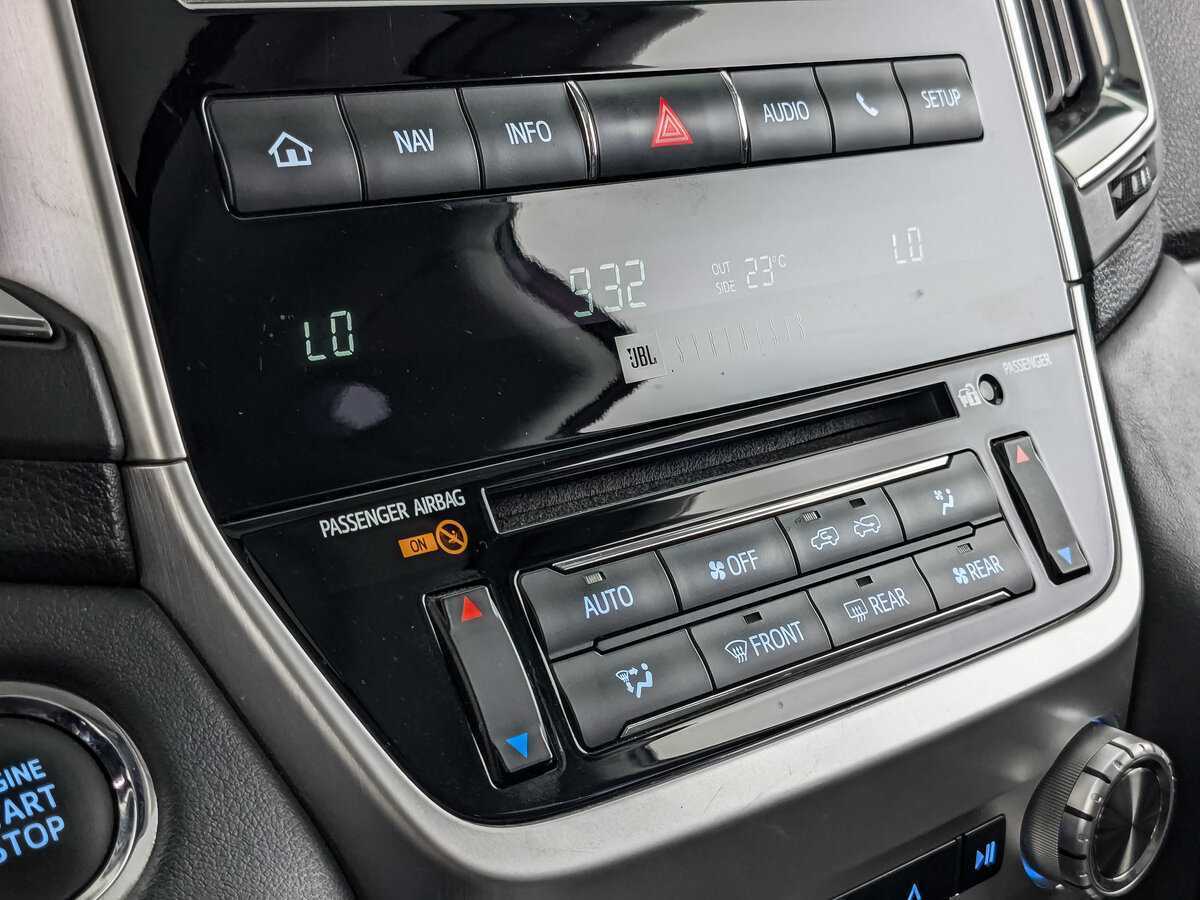 Toyota Land Cruiser 2017 года с пробегом. Фото: #21