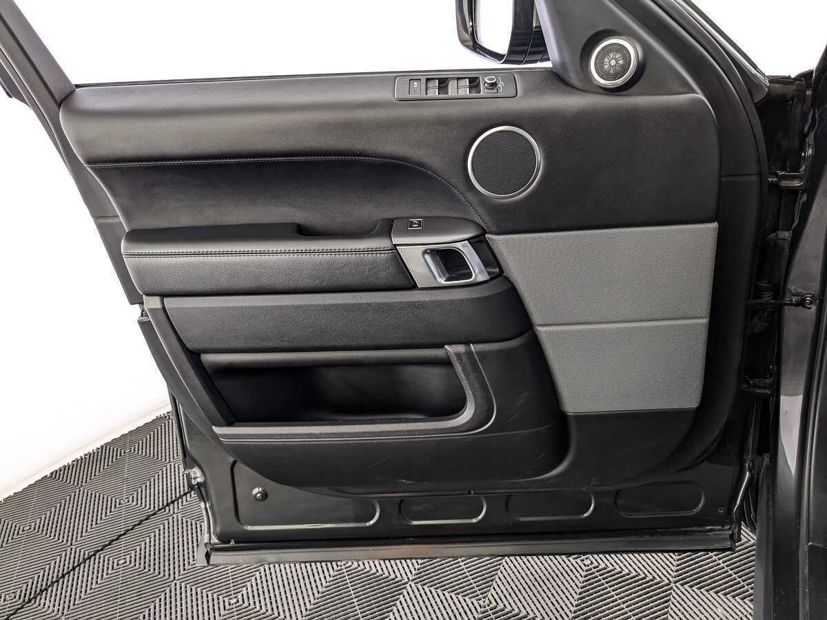 Land Rover Range Rover Sport 2017 года с пробегом. Фото: #14