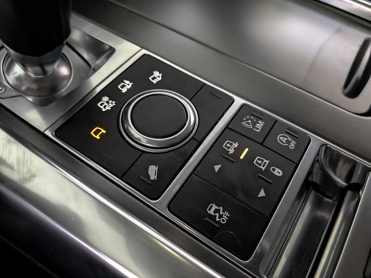 Land Rover Range Rover Sport 2017 года с пробегом. Фото: #22