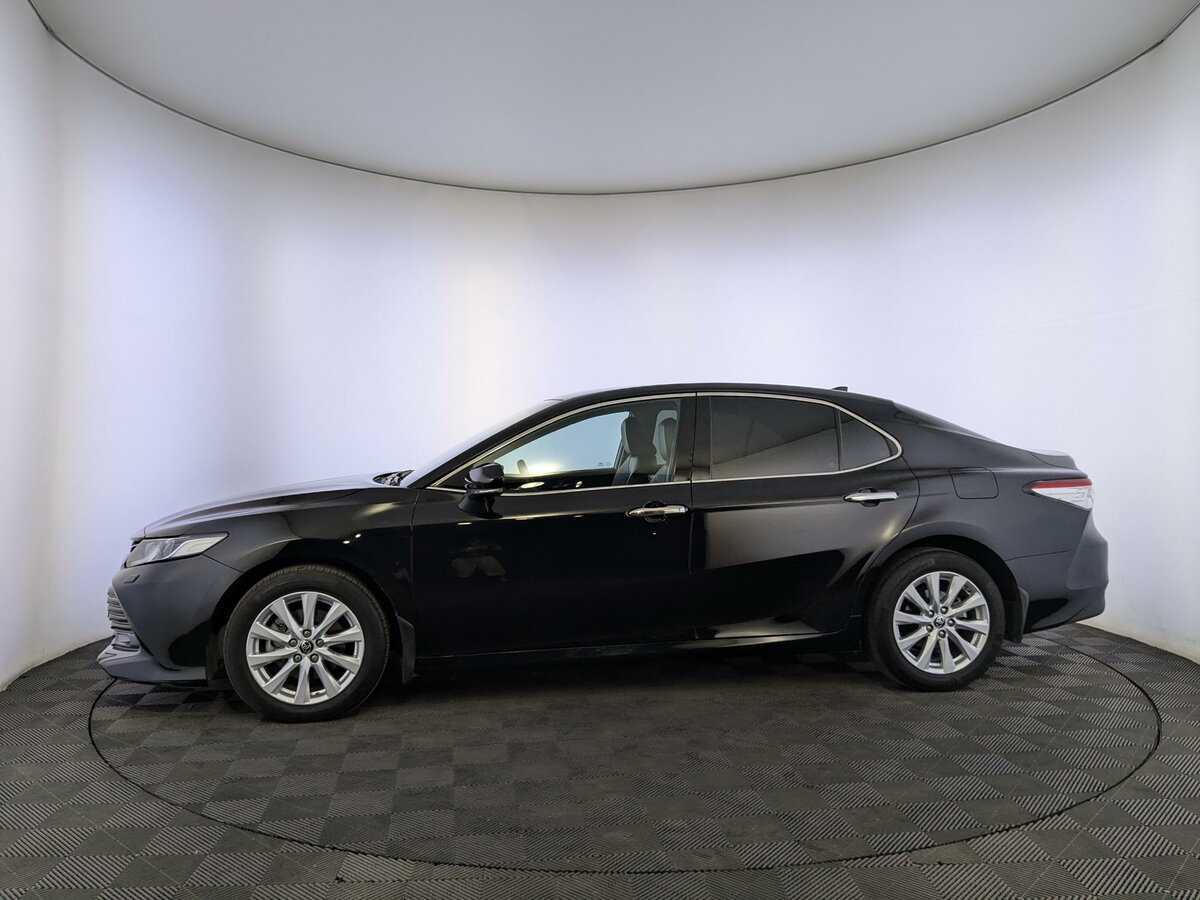 Toyota Camry 2020 года с пробегом. Фото: #7