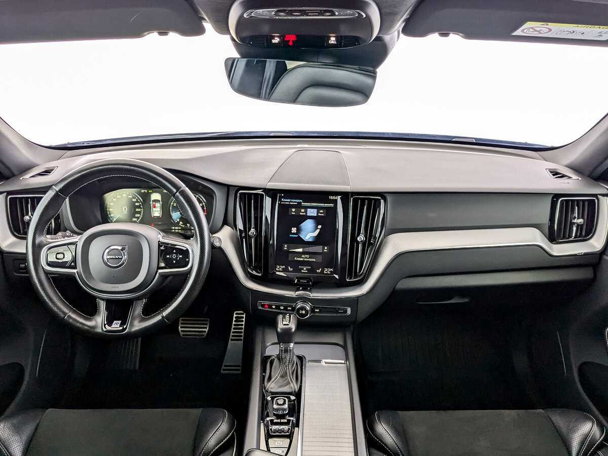 Volvo XC60 2018 года с пробегом. Фото: #11