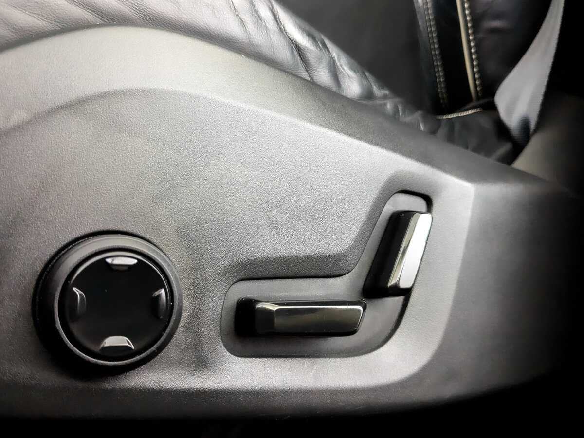 Volvo XC60 2018 года с пробегом. Фото: #16