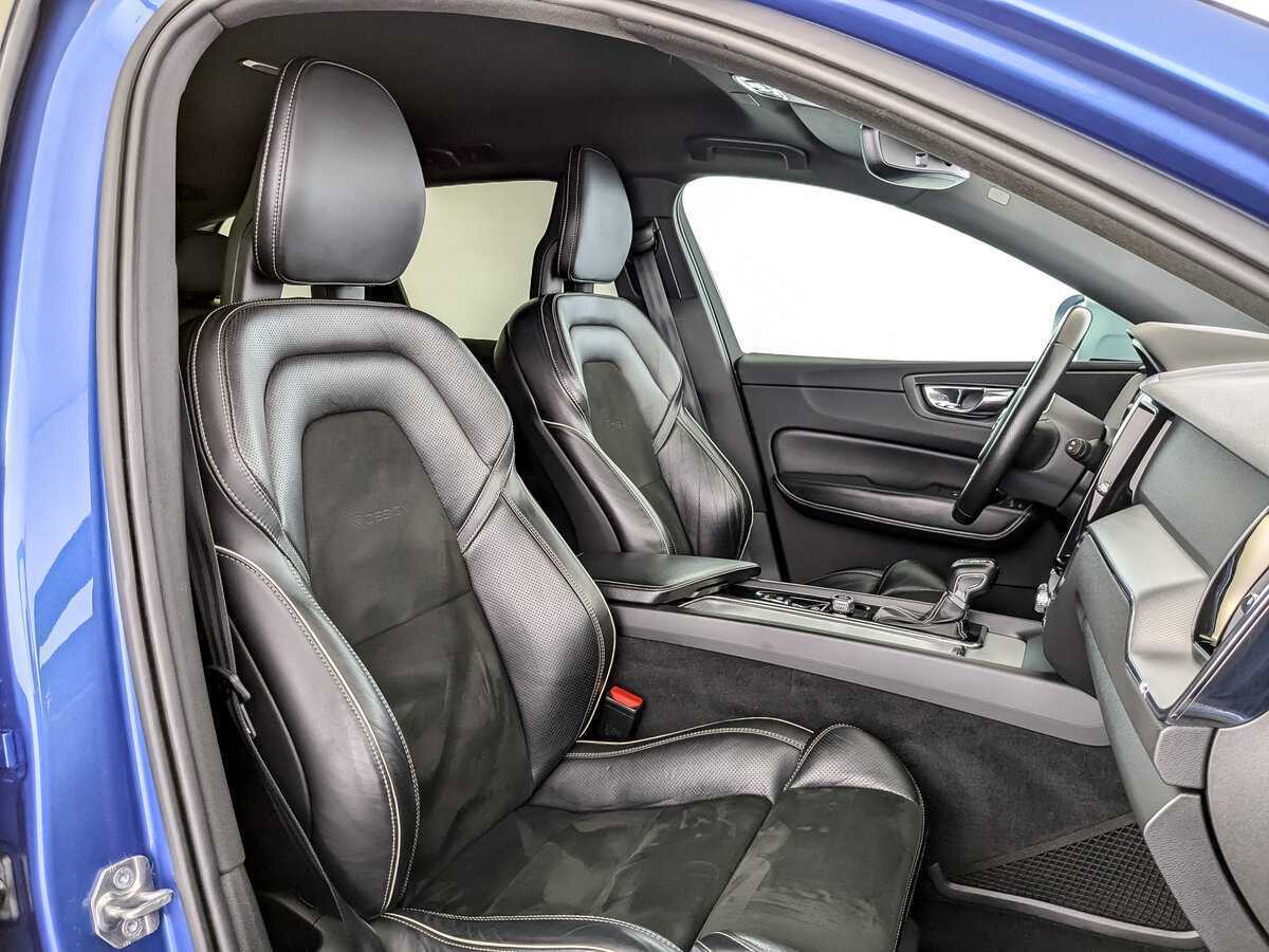 Volvo XC60 2018 года с пробегом. Фото: #20