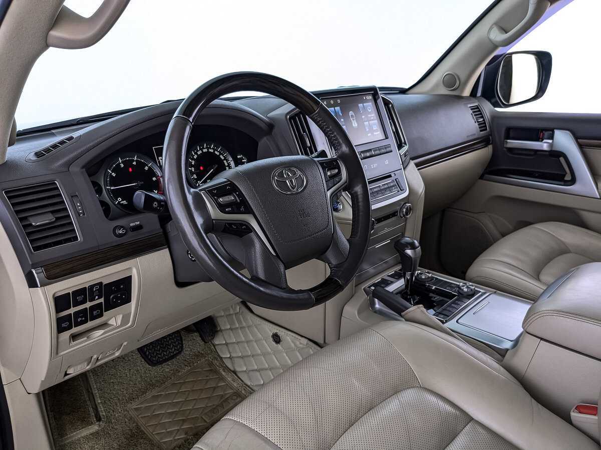 Toyota Land Cruiser 2019 года с пробегом. Фото: #10