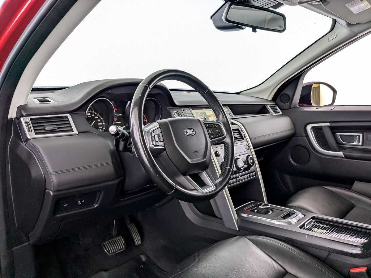 Land Rover Discovery Sport 2019 года с пробегом. Фото: #13