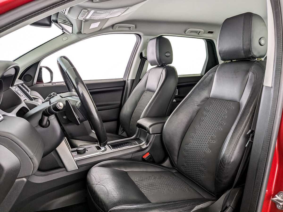 Land Rover Discovery Sport 2019 года с пробегом. Фото: #15