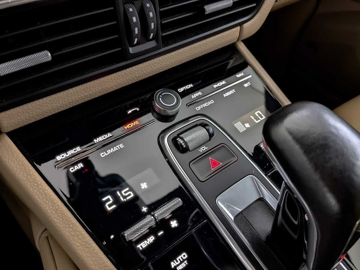 Porsche Cayenne 2019 года с пробегом. Фото: #16