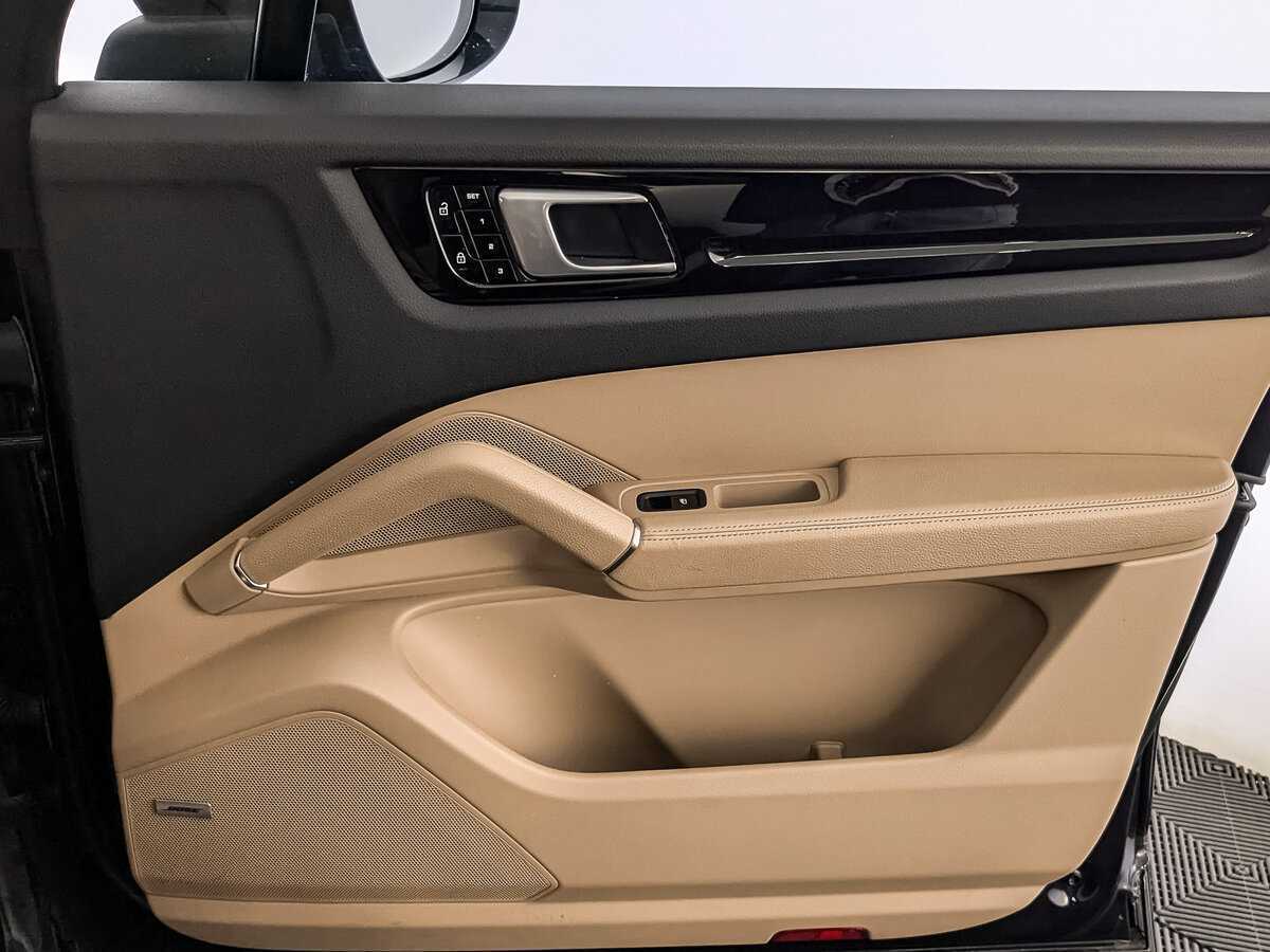Porsche Cayenne 2019 года с пробегом. Фото: #20