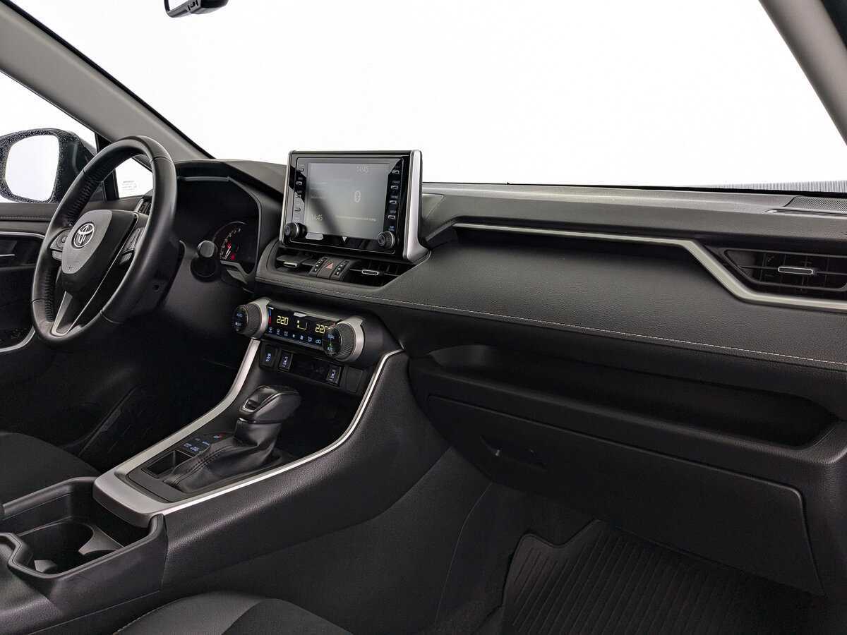 Toyota RAV4 2021 года с пробегом. Фото: #8