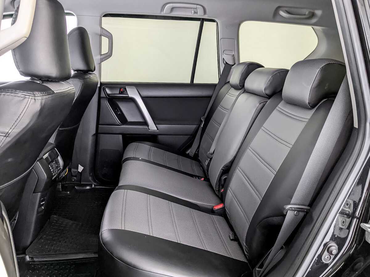 Toyota Land Cruiser Prado 2017 года с пробегом. Фото: #8