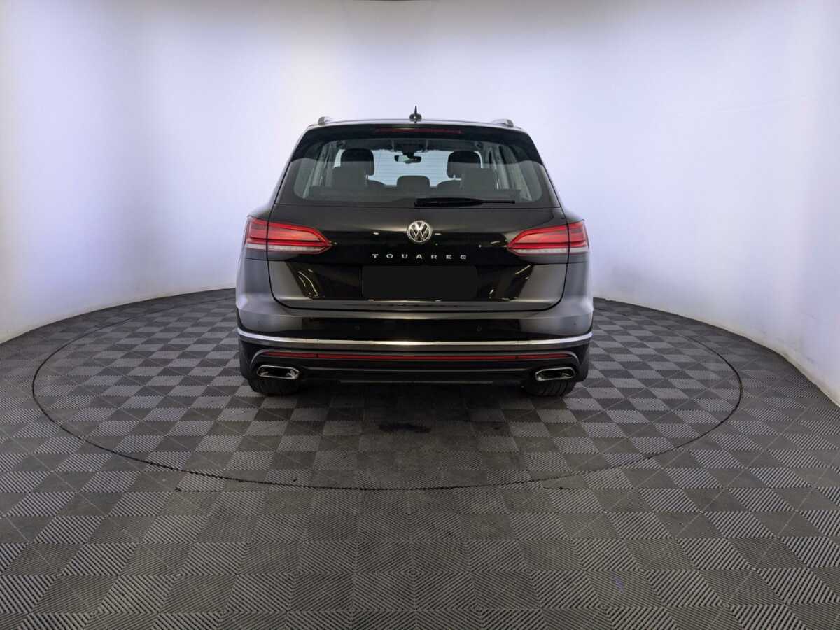 Volkswagen Touareg 2020 года с пробегом. Фото: #5