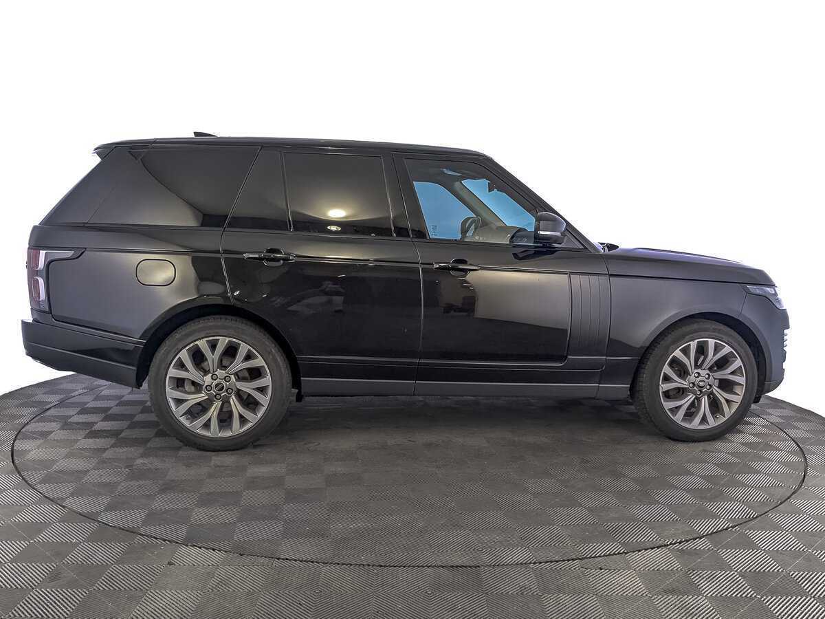 Land Rover Range Rover 2019 года с пробегом. Фото: #3