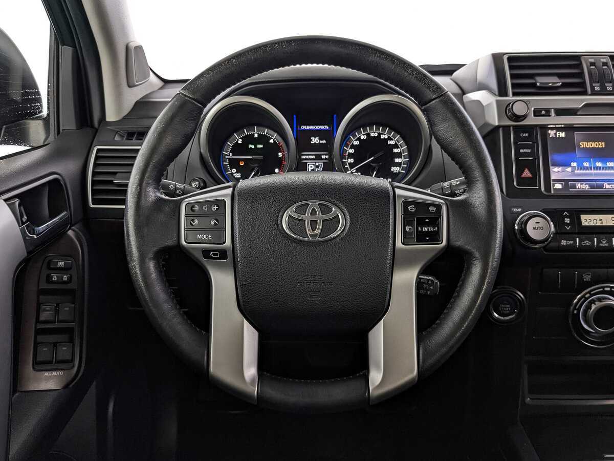 Toyota Land Cruiser Prado 2015 года с пробегом. Фото: #17