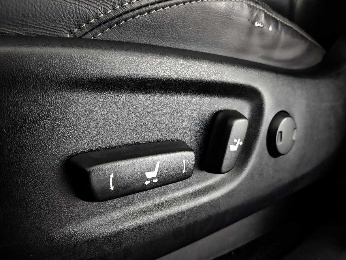 Toyota Land Cruiser Prado 2015 года с пробегом. Фото: #22