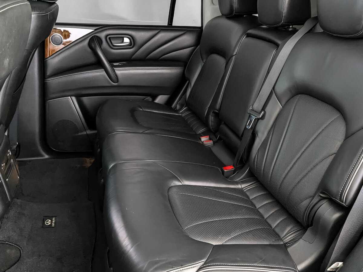 Infiniti QX80 2017 года с пробегом. Фото: #13