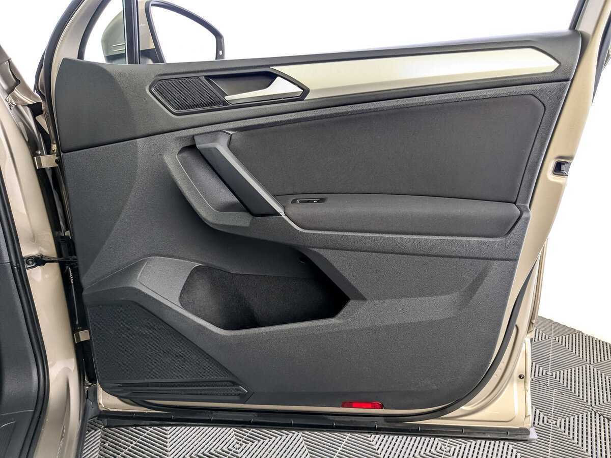 Volkswagen Tiguan 2019 года с пробегом. Фото: #19