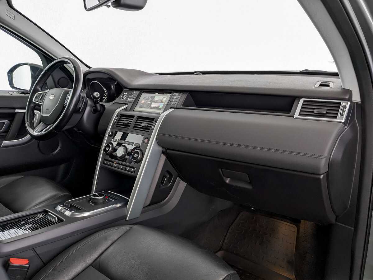 Land Rover Discovery Sport 2018 года с пробегом. Фото: #8