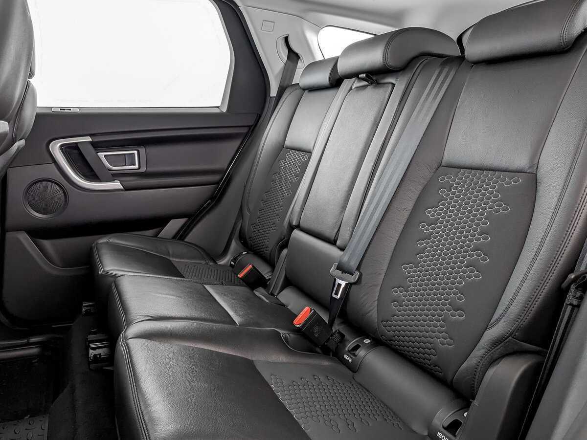 Land Rover Discovery Sport 2018 года с пробегом. Фото: #9